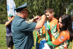 po-itogam-sorevnovaniy-shkola-bezopasnosti-2024-nagrazhdeny-luchshie-yunye-spasateli-sibiri_1719648643740609239__2000x2000__watermark